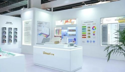 得力攜500余款產品震撼亮相，引領文具零售新潮流